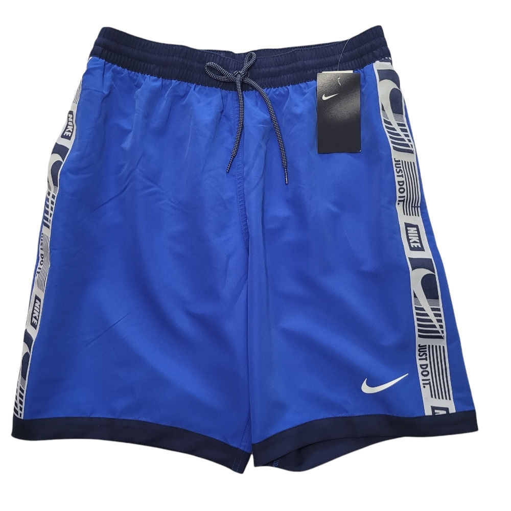 Nike Breaker Volly Shorts Sz M  NWT